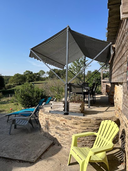 Aux Yourtes de La Fabrique et Gîte le Mimosa, Chambre d'Hôtes à Thorigny