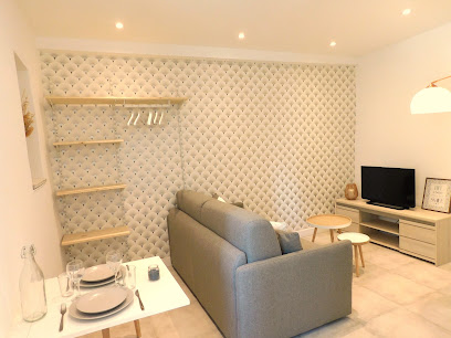 Chez Ju & Flo - Studio - Vieille Ville - Ideal Couple Ou Amis, Location De Vacances à Toulon