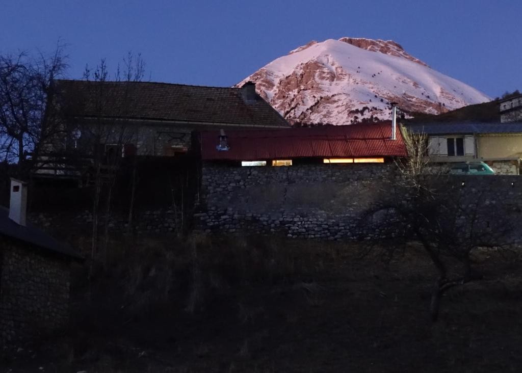 Au Bout De La Route, Maison d'Hôtes à Prads-Haute-Bléone