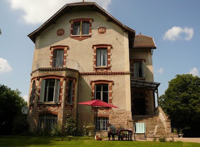Martin Reumaux Mari-claude Jasmonde, Chambre d'Hôtes à Saint-Gengoux-le-National