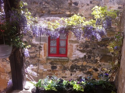 La Goutte-Fangeas (chambres D'hôtes Bed & Breakfast En Auvergne - Puy De Dôme Proche Volcan), Chambre d'Hôtes à Saint-Maurice