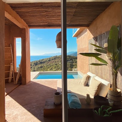 Casa Acqua Erbalunga, Maison d'Hôtes à Brando