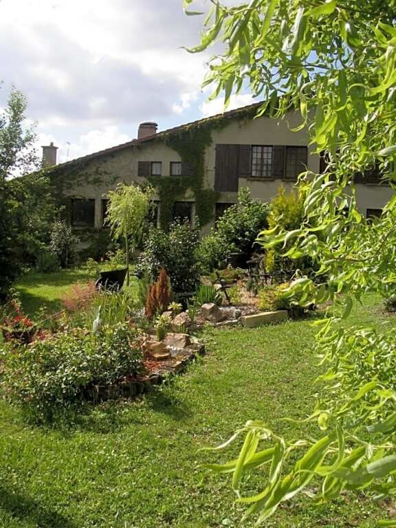 Le Moulin D'Eclaron, Chambre d'Hôtes à Éclaron-Braucourt-Sainte-Livière