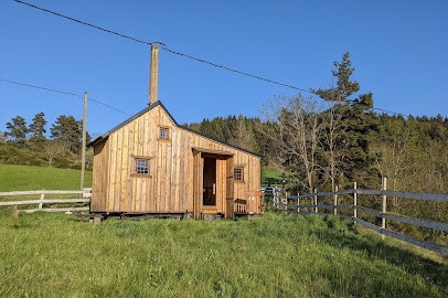 Les Petites Cahutes, Chambre d'Hôtes à Lafarre