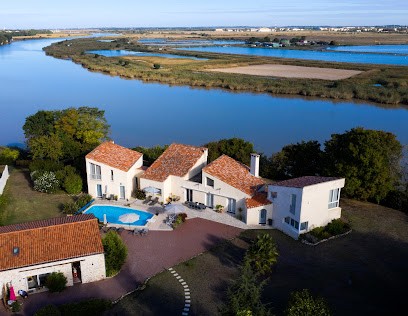 La Charentine, Chambre d'Hôtes à Échillais