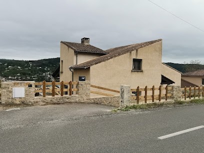 Gite et Chambres le Sénéchal, Chambre d'Hôtes à Villefranche-de-Rouergue