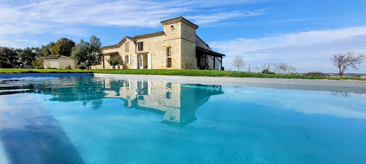 La Colline Gersoise - Maison De Vacances - Piscine - Sauna, Location De Vacances à la Sauvetat
