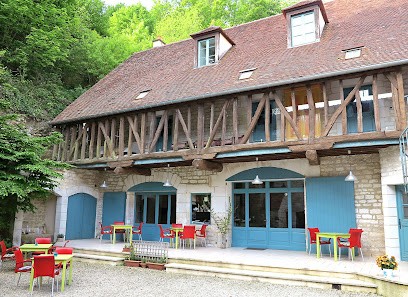 La Ferme De La Fosse Dionne, Chambre d'Hôtes à Tonnerre