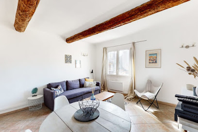 Appartement Le Pigeonnier À Aix En Provence - Un Voyage En Provence, Location De Vacances à Aix-en-Provence