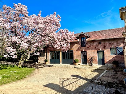 L'Atelier des Magnolias, Chambre d'Hôtes à Aumont-en-Halatte
