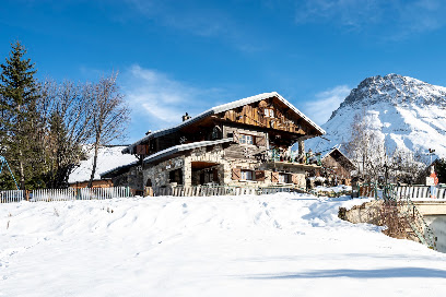 Chalet Les Aiguilles : Grand Balcon, Location De Vacances à Albiez-Montrond