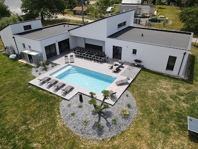 Villa de Groupe avec Jacuzzi & Vue Nature, Location de Vacances à Pierric