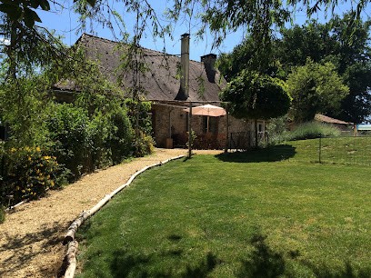 Haut Combiers, Location de Vacances à Saint-Paul-la-Roche