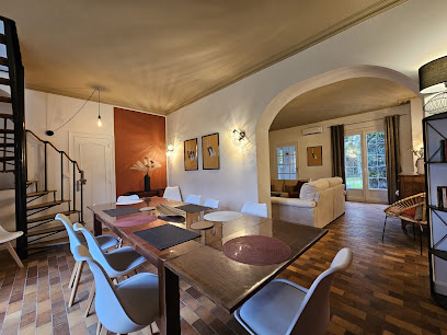 Gîte Du Magnolia, Location De Vacances à Seigy