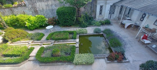 Entre cour et jardin, Chambre d'Hôtes à Provins
