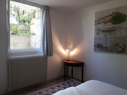 94m² cosy/calme/10minutes de Chantilly/ideal pro/à partir de 15€/pers./nuit, Location de Vacances à Saint-Leu-d'Esserent