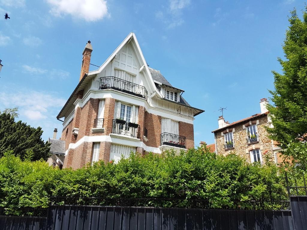 Villa Romantique, Chambre d'Hôtes à Paris 20