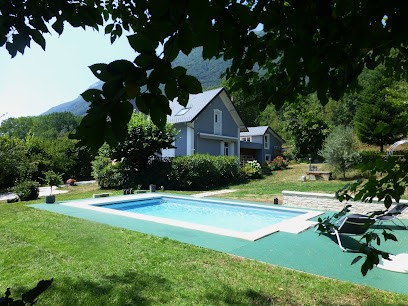 Maison d'hôtes Les Tamaris, Maison d'Hôtes à Cruet