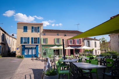 Le Pavillon Bleu Vouvant, Chambre d'Hôtes à Vouvant