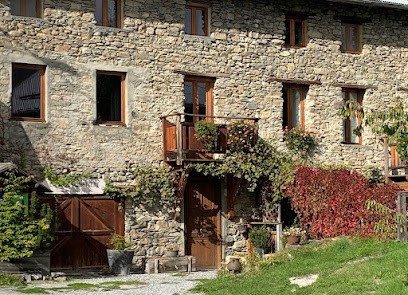 Bed and Breakfast La Bousquetière, Chambre d'Hôtes à Jausiers