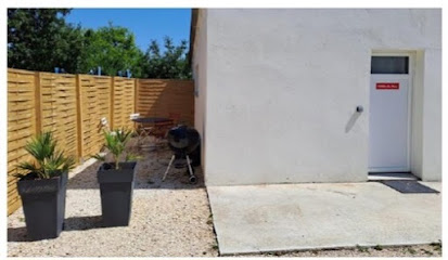 Atelier Des Reves, Location De Vacances à Smarves