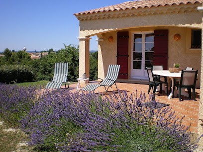 Le Bastidon De Colonzelle, Chambre d'Hôtes à Colonzelle