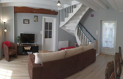 Gîte Les Glycines, Location de Vacances à Vicq-sur-Gartempe