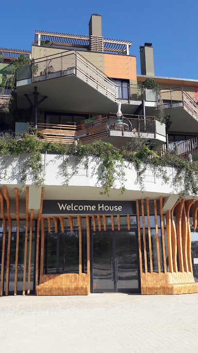 Welcome House, Location De Vacances à Villeneuve-le-Comte