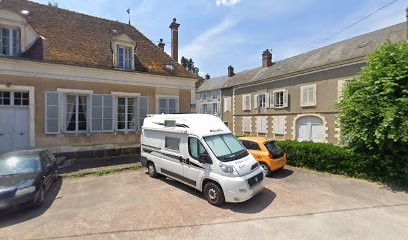 Floriant-Dudley Elisabeth, Chambre d'Hôtes à Saint-Sauveur-en-Puisaye