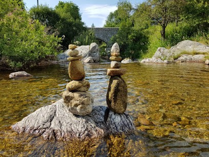 Au Clair de la Source, Chambre d'Hôtes à Lanarce