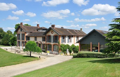 Domaine Du Chalet, Chambre d'Hôtes à Chigny-les-Roses