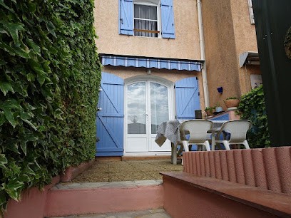 UN NID DE VACANCES - LA LONDE-LES-MAURES - LOCATION DE VACANCES SUR LA CÔTE D'AZUR, Location de Vacances à La Londe-les-Maures