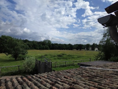 Gîte l'Ane Vert, Location de Vacances à Saint-Méard-de-Gurçon