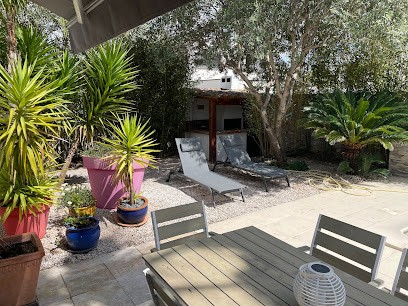 VILLA L'OLIVIER, Location de Vacances à Pérols