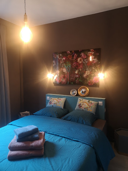 Chez Mikki Chambre D'hôtes à Cassaniouze