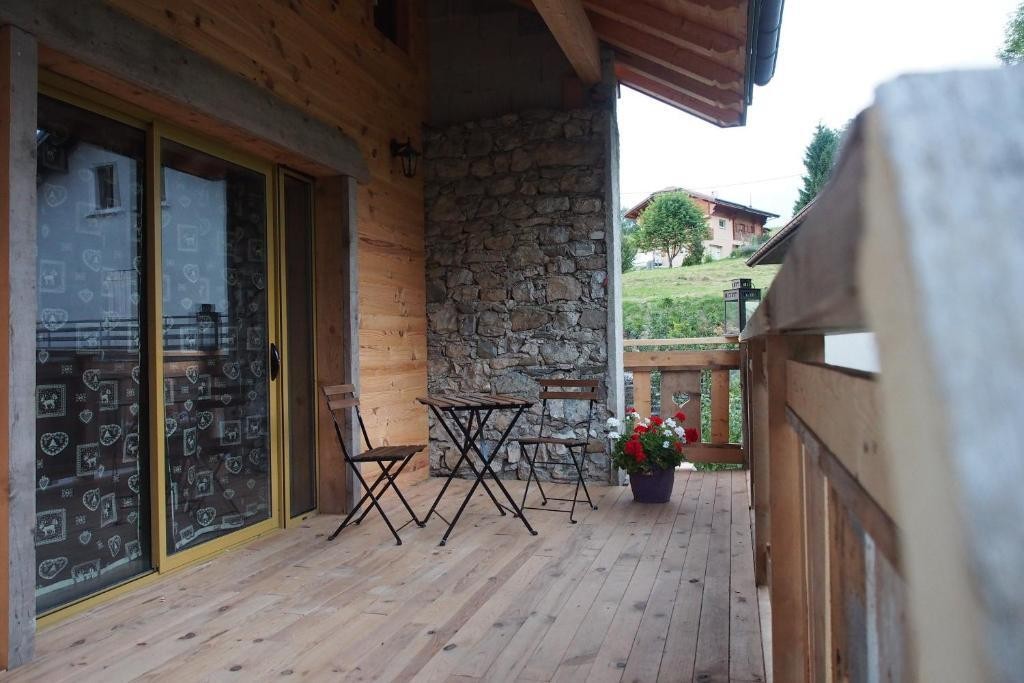 Chez Julie, Chambre d'Hôtes à Thollon-les-Mémises