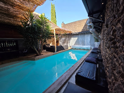 Royale Suite Spa, Maison D'hôtes à Agde