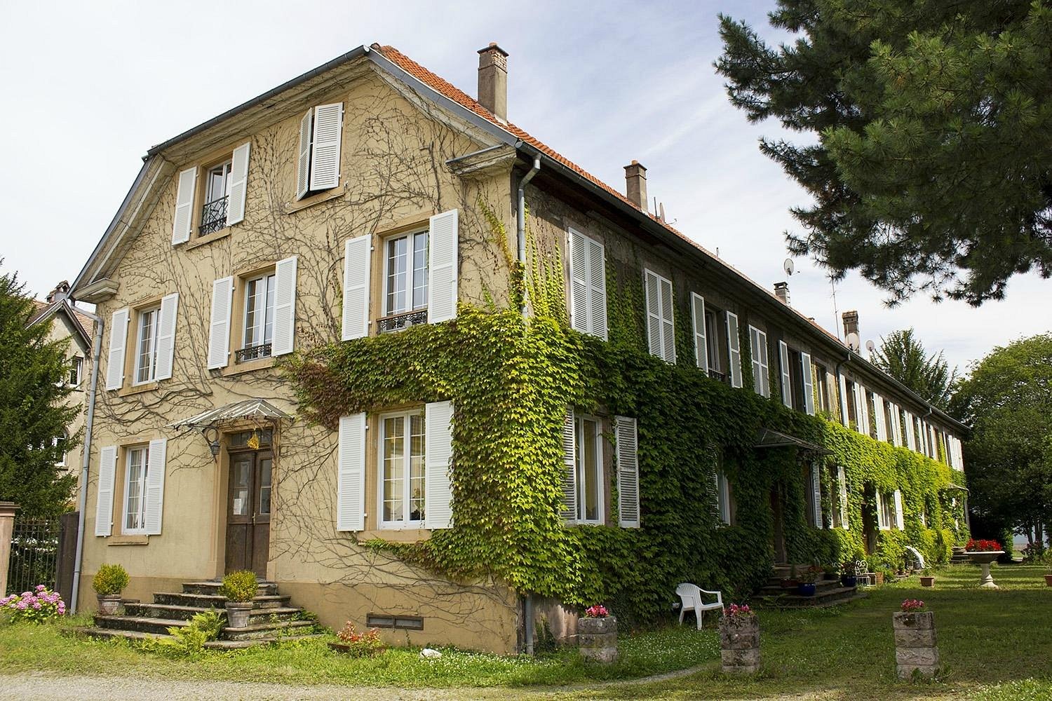 Castel Thann, Chambre d'Hôtes à Thann