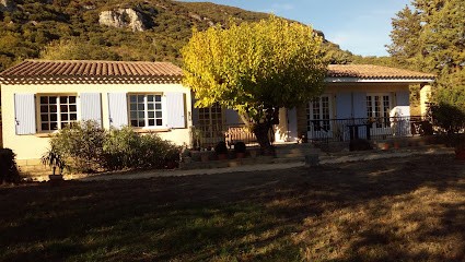 Villa Anne-Fleur, Maison d'Hôtes à Seynes