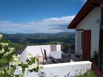 Gîte Harispe, Chambre d'Hôtes à Saint-Michel