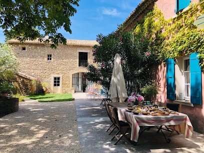 Le Mas de la Sorgue, Chambre d'Hôtes au Thor
