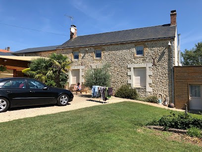 IZOARD François, Maison d'Hôtes à Saint-Varent