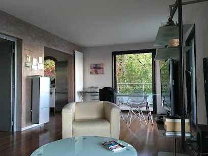 Location Meublée Gîte 4 étoiles Vue Lac 180 ° L’Escale, Location de Vacances à Thonon-les-Bains