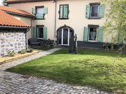 Les Tilleuls Gîtes et chambres d'hôtes, Chambre d'Hôtes à Volvic