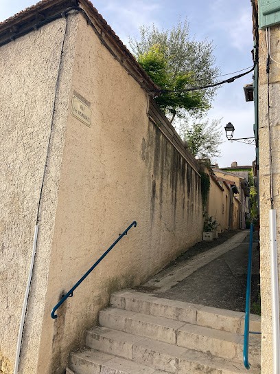 La Maison Des Remparts, Location de Vacances à Lectoure