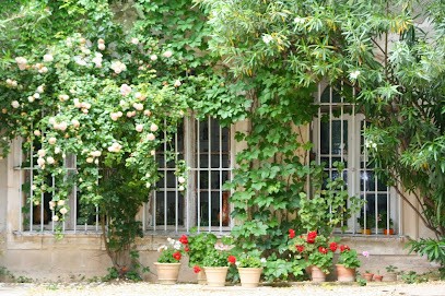 Guest House La Boca, Chambre d'Hôtes à Sommières