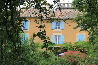 Domaine De Clairefontaine, Chambre d'Hôtes à Pujaut