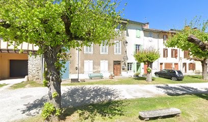 Gîte Les Tilleuls à Saurat, Location de Vacances à Saurat