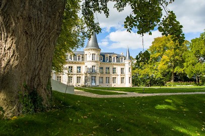 The Castle Of Hardricourt, Chambre d'Hôtes à Hardricourt