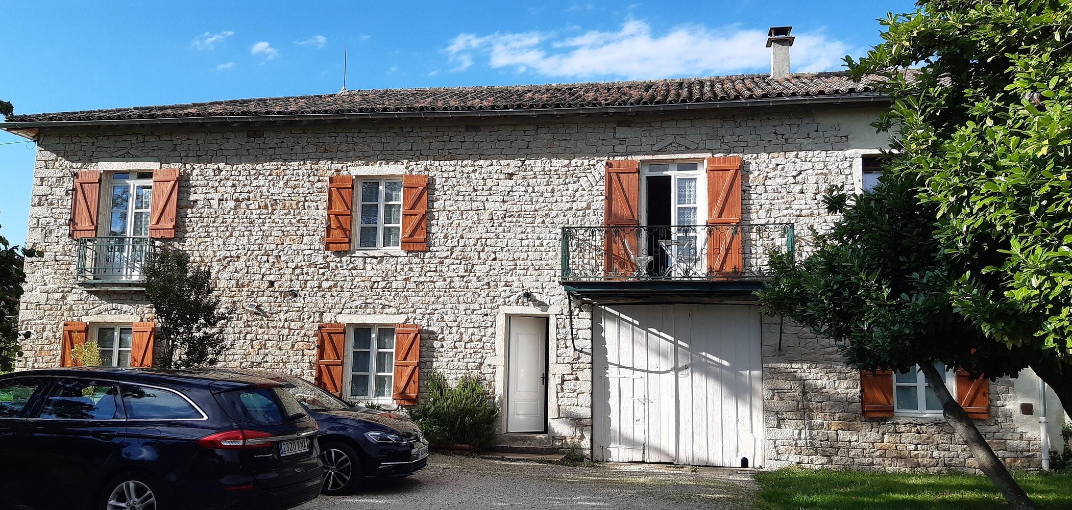 Litdevin: Chambre d'hôtes en campagne, avec table d'hôtes, proche Mâcon, en Saône-et-Loire, Bourgogne-Franche-Comté, Chambre d'Hôtes à Uchizy